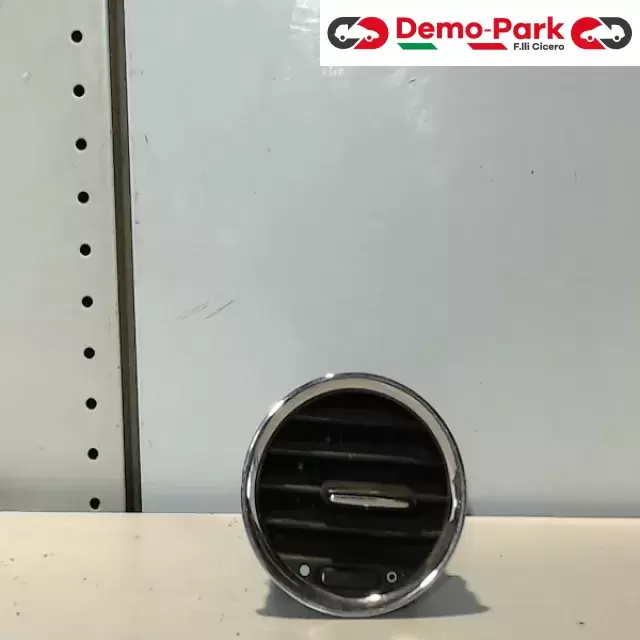 BOCCHETTA ARIA SX  Fiat 500 226614 0