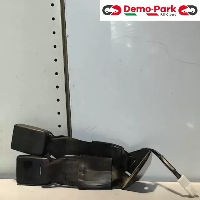 FIBBIE CINTURA DI SICUREZZA CENTRALE  Nissan QASHQAI 2.0 DCI 88863JD10A 1