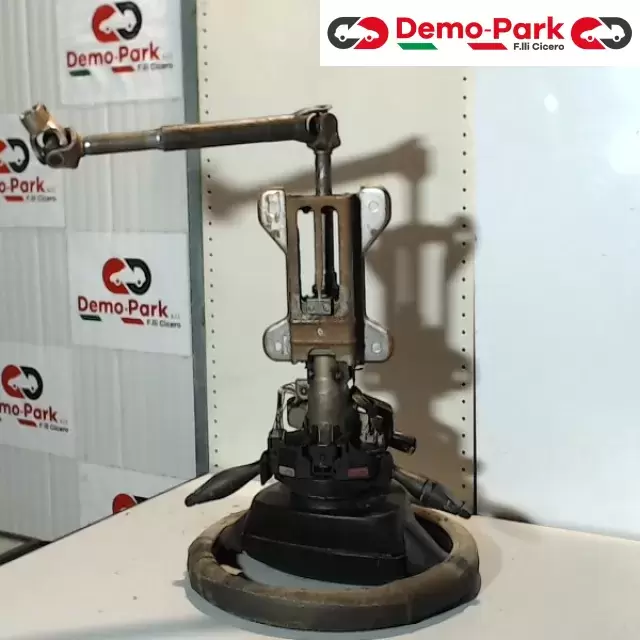 PIANTONE STERZO  Ford FIESTA V 1S7T-17A553-DD  6S6T-1333-AA  2S61-3C529-FA 0