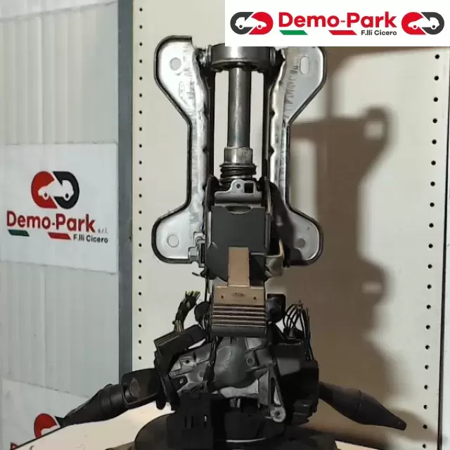 PIANTONE STERZO  Ford FIESTA V 1S7T-17A553-DD  6S6T-1333-AA  2S61-3C529-FA 2