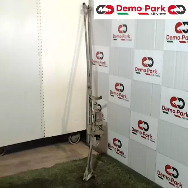 MOTORINO TERGICRISTALLO  Peugeot 308 1.6 HDI 3 397 021 098  9684806680 0