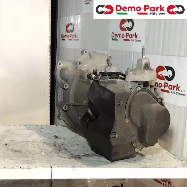 CAMBIO FORD FIESTA 1.2 B 98WT-7F096-AC Ford FIESTA 1.2 B  2