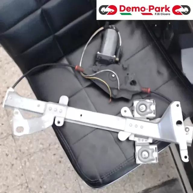 ALZAVETRO ANT. DX  Ford FIESTA  0