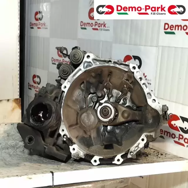 CAMBIO TOYOTA YARIS 1.4 D4D NA0BR-T2 Toyota YARIS - 1.4 D4D II SERIE NA0BR-T2 0