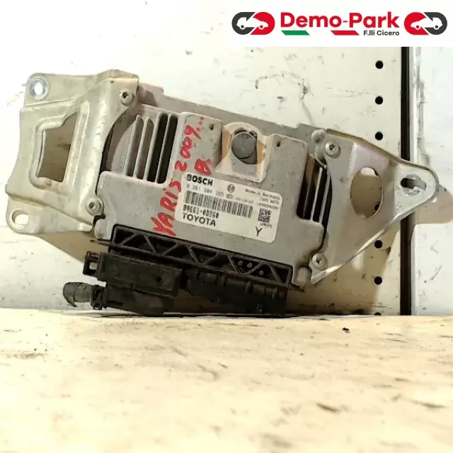 CENTRALINA MOTORE TOYOTA YARIS Toyota YARIS - 1.0 0261S04205 0