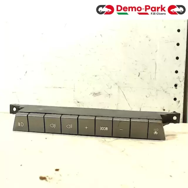 PULSANTIERA CENTRALE LANCIA YPSILON Lancia YPSILON - 1.2 735361064 0