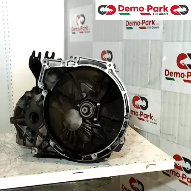 CAMBIO VOLVO S40 Volvo S40 1.6 TD 3M5R-7F096-YF 2