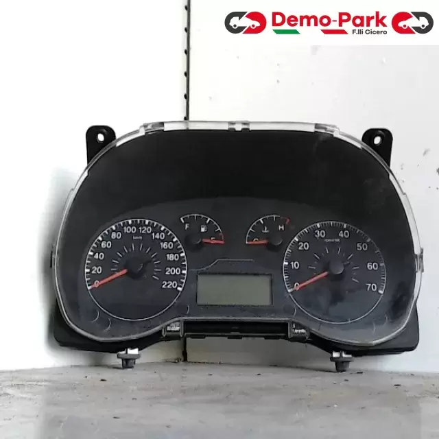 QUADRO STRUMENTI FIAT GRANDE PUNTO Fiat GRANDE PUNTO 1.9 M-JET 51718552 0