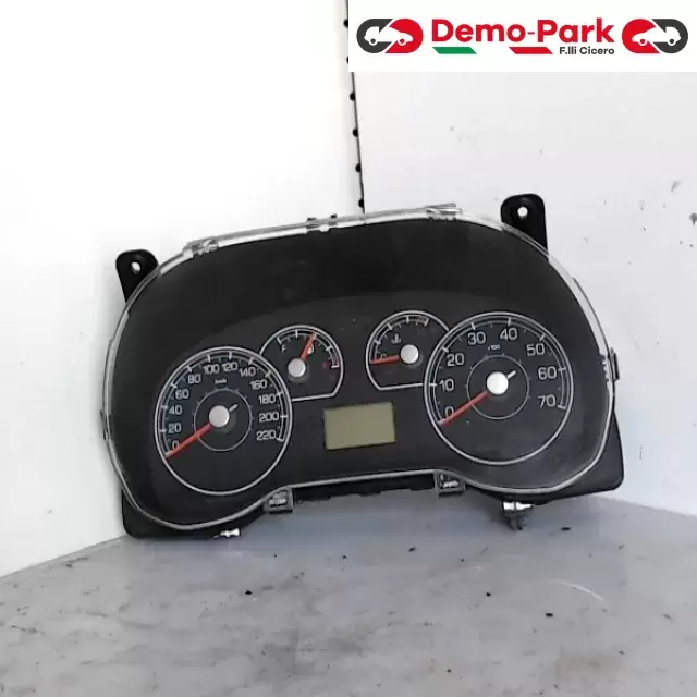 QUADRO STRUMENTI FIAT GRANDE PUNTO Fiat GRANDE PUNTO 1.4 51803118 0