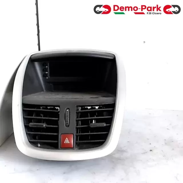 DISPLAY PEUGEOT 207 Peugeot 207 96724729ZD 0