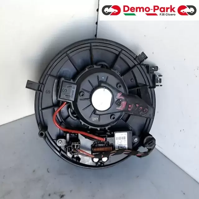 VENTOLA ABITACOLO VOLKSWAGEN GOLF 7 Volkswagen GOLF 7 5Q1.819.021.B 1