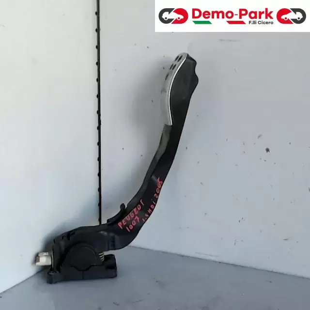 PEDALE ACCELERATORE PEUGEOT 1007 Peugeot 1007 1.4 HDI F00C3E2429 0