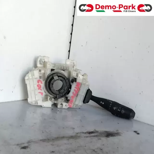 CAMBIO LUCE MITSUBISHI COLT Mitsubishi COLT 1.1 MR986420 0