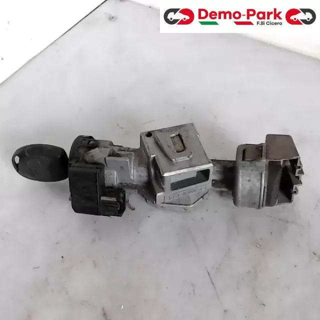 BLOCCASTERZO FORD C-MAX Ford C-MAX  - 1.8 TDCI 3M51-3F880-AC 0