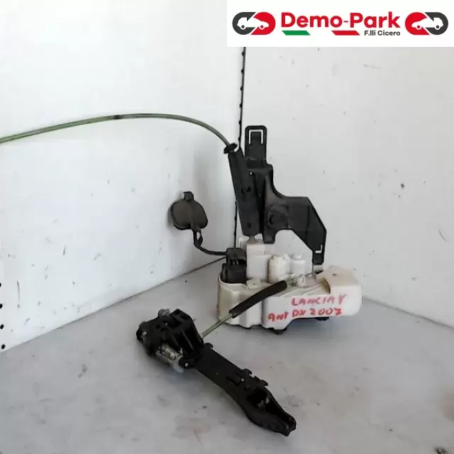 SERRATURA ANT. DX LANCIA YPSILON Lancia YPSILON  0
