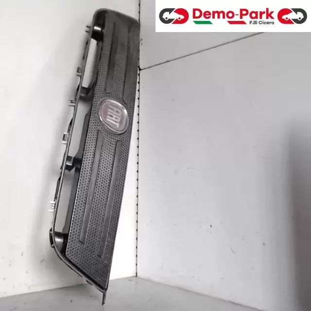 MASCHERINA ANT. FIAT MULTIPLA  Fiat Multipla  0