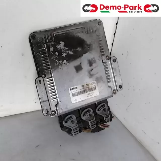 CENTRALINA MOTORE RENAULT LAGUNA Renault LAGUNA - 1.9 DCI 8200153945 0