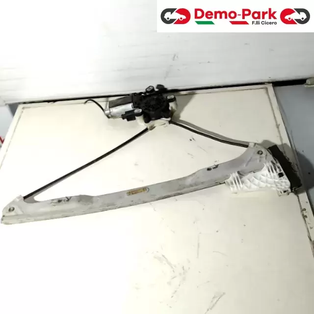 ALZAVETRO ANT. DX VOLKSWAGEN FOX 3P Volkswagen FOX  0