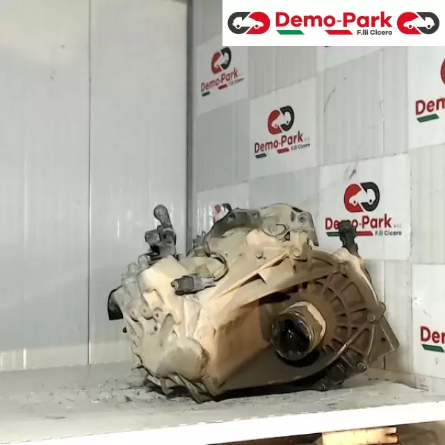 CAMBIO KIA PICANTO  Kia PICANTO 1.1 M71671 1