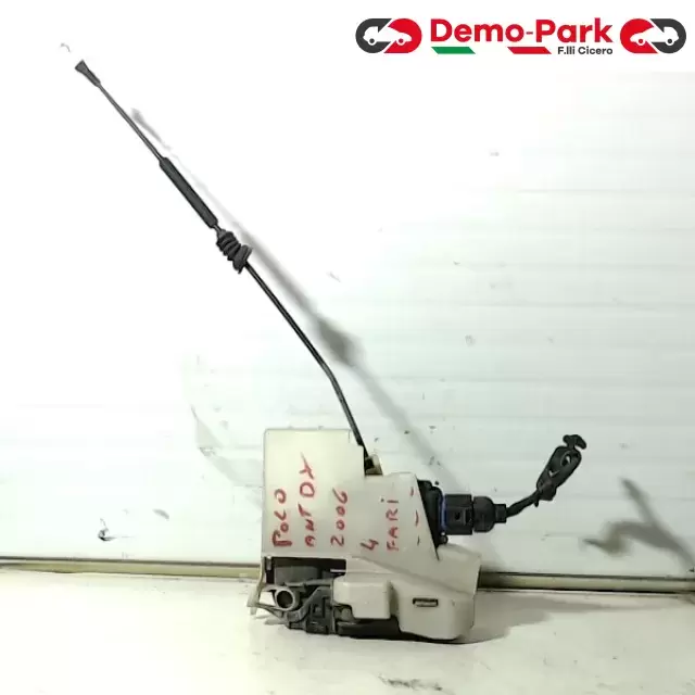 SERRATURA ANT. DX VOLKSWAGEN POLO Volkswagen POLO 4 FARI  0