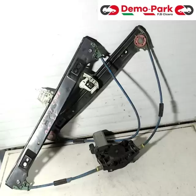 ALZAVETRO ANT. DX LANCIA YPSILON  Lancia YPSILON  0