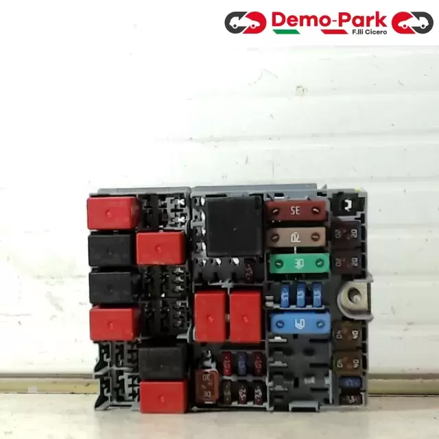 CENTRALINA PORTA FUSIBILI FIAT PANDA Fiat PANDA - 1.2 51987784 0