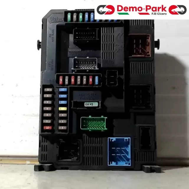 BODY COMPUTER PEUGEOT 208  Peugeot 208 9807532080 0