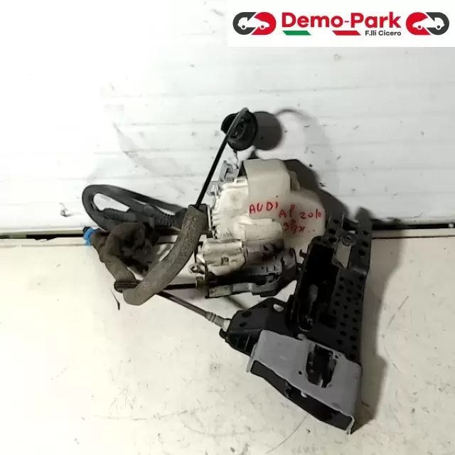 SERRATURA SX AUDI A1 3P Audi A1 1.6 TDI  0