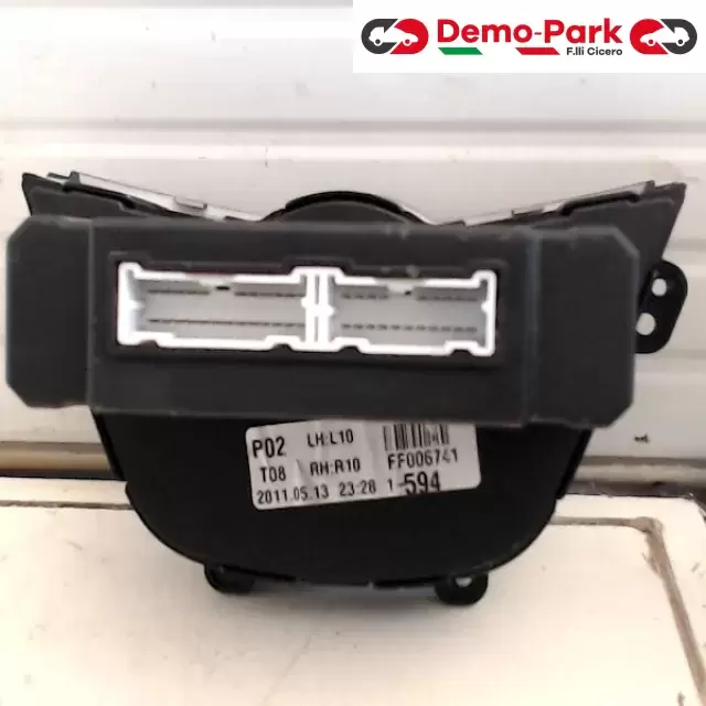 COMANDO CLIMA HYNDAI VELOSTER Hyundai VELOSTER 97250-2V220 4X 1