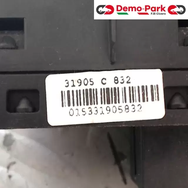 PULSANTIERA POST SX GRANDE PUNTO Fiat GRANDE PUNTO 31905 1