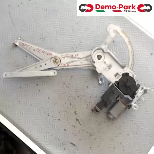 ALZAVETRO ANT SX MERIVA 5P Opel MERIVA 93389551 0