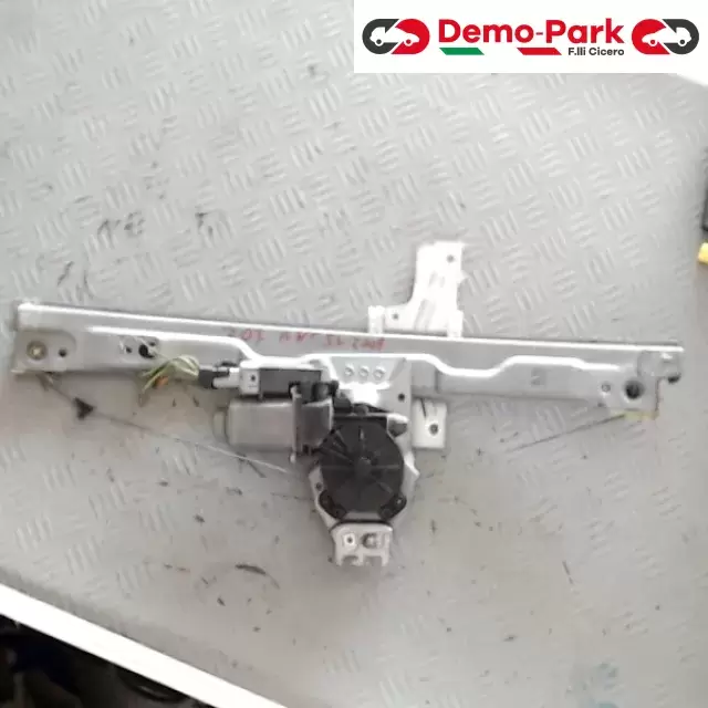 ALZAVETRO ANT SX 207 Peugeot 207 402315B 0