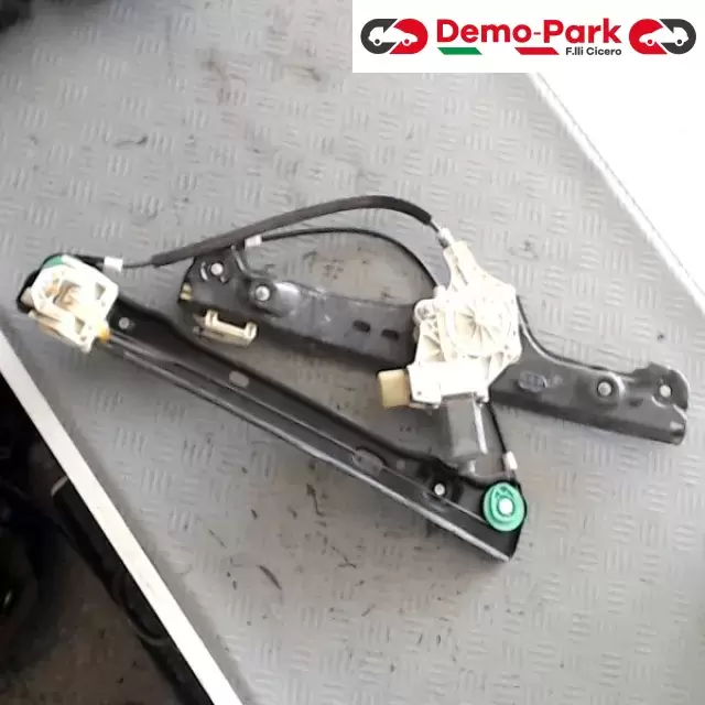 ALZAVETRO ANT DX E90 Bmw 320 - E90 6927028 1