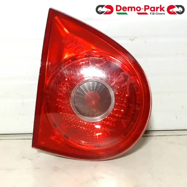 STOP SX VW GOLF 5 Volkswagen GOLF 5 1K6 945 093 G 0