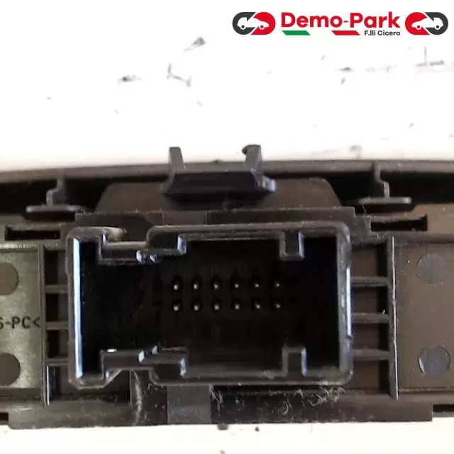 PULSANTIERA CENTRALE PEUGEOT 308  Peugeot 308 96 594 174 77 1