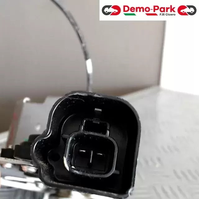 SERRATURA POST SX 107 COMPLETO DI MANIGLIA INTERNA Peugeot 107  2