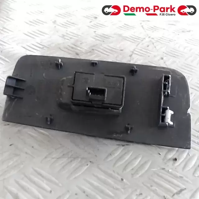 PULSANTIERA ANT DX STRADA Fiat strada 31255 1