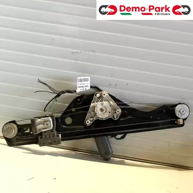 ALZAVETRO POSTERIORE DX MERCEDES E270 Mercedes-benz CLASSE E  - 270 CDI A 211 820 24 42 1