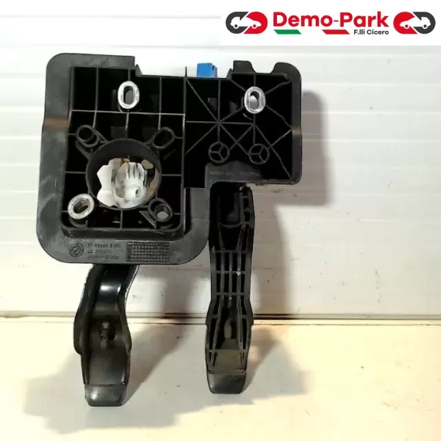 PEDALIERA FRENO/FRIZIONE FIAT 500 100HP Fiat 500 1.4 ST 3194/1 8190 1