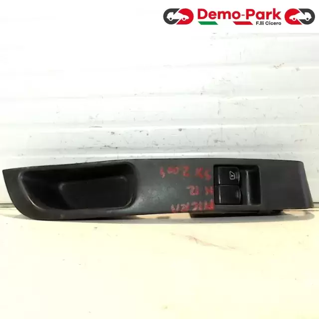 PULSANTIERA SX NISSAN MICRA K12 Nissan MICRA K12  0