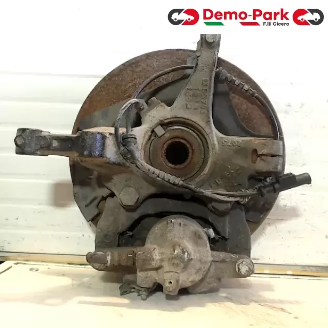 MONTANTE DX OPEL CORSA 1.3 MJT ABS Opel CORSA - 1.3 Mjet 55703153 / 155 0