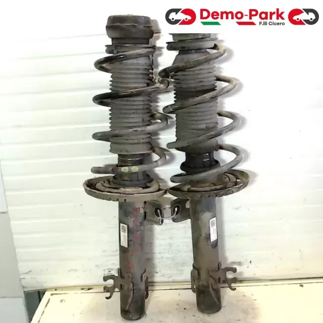 AMMORTIZZATORI ANT. VW POLO BENZINA Volkswagen POLO 6R0 413 031 C 0