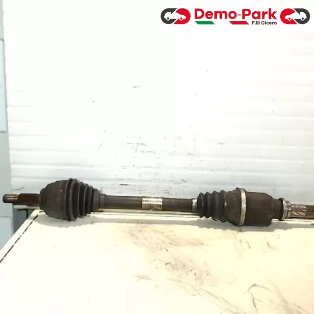 SEMIASSE SX RENAULT MEGANE 2 1.5 DCI Renault MEGANE - 1.5 DCI 8200 511122 0