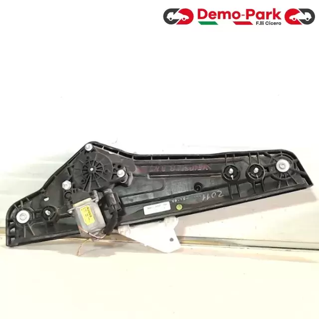 ALZAVETRO ANTERIORE DX Hyundai VELOSTER 82402-2V000 / 82460-2V000 0