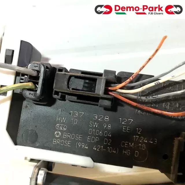 ALZAVETRO ANTERIORE DX Peugeot 407 1 137 328 127 1