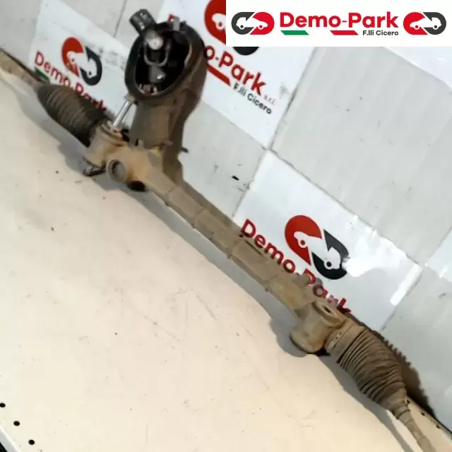 SCATOLA STERZO Toyota YARIS F800000672 / 6Y160276 0