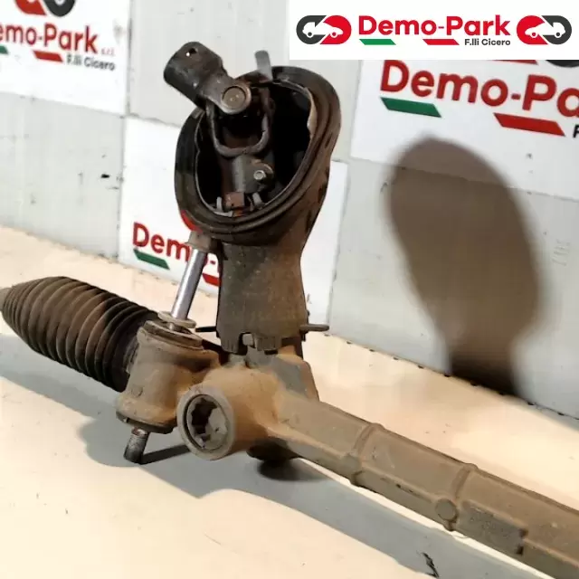 SCATOLA STERZO Toyota YARIS F800000672 / 6Y160276 1