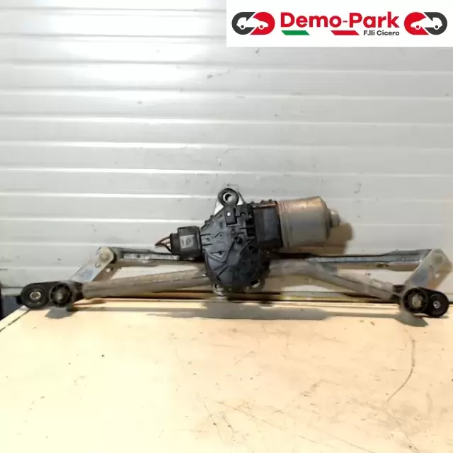 MOTORINO TERGICRISTALLO Alfa Romeo 159 0 390 241 915 / 3 397 020 724 0