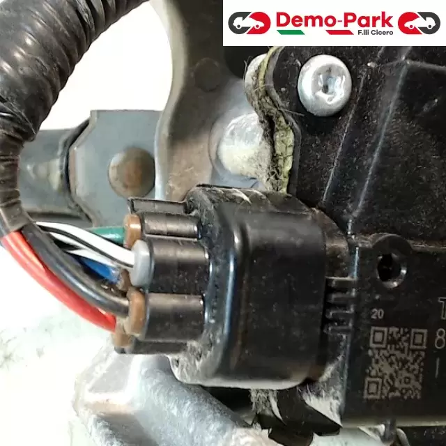 MOTORINO TERGICRISTALLO Toyota RAV 4 85110-42150 3