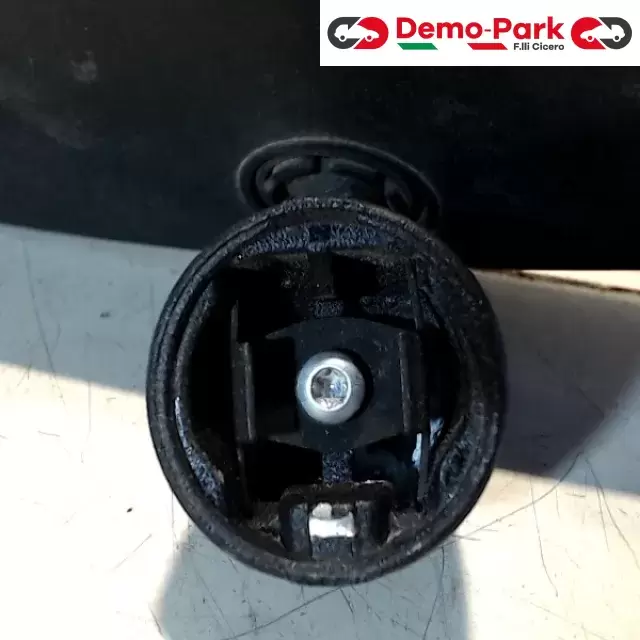 SPECCHIETTO RETROVISORE INTERNO Volkswagen POLO 021065 2